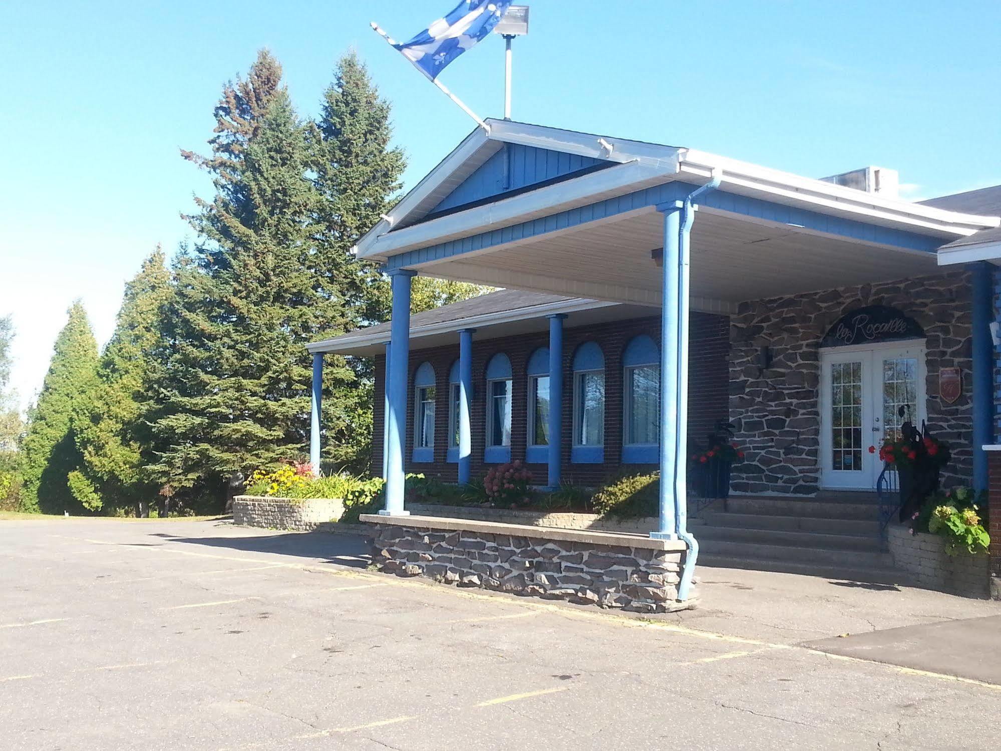 Auberge La Rocaille Shawinigan Exterior photo